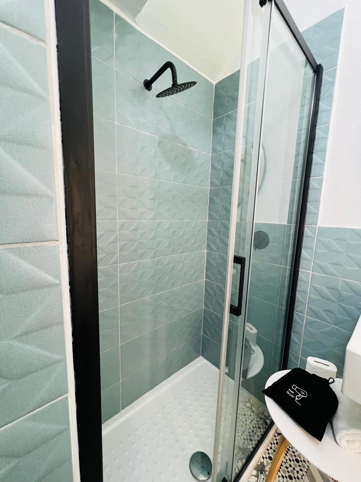 Les Chambres De Francoise Guest House Ольбия Экстерьер фото
