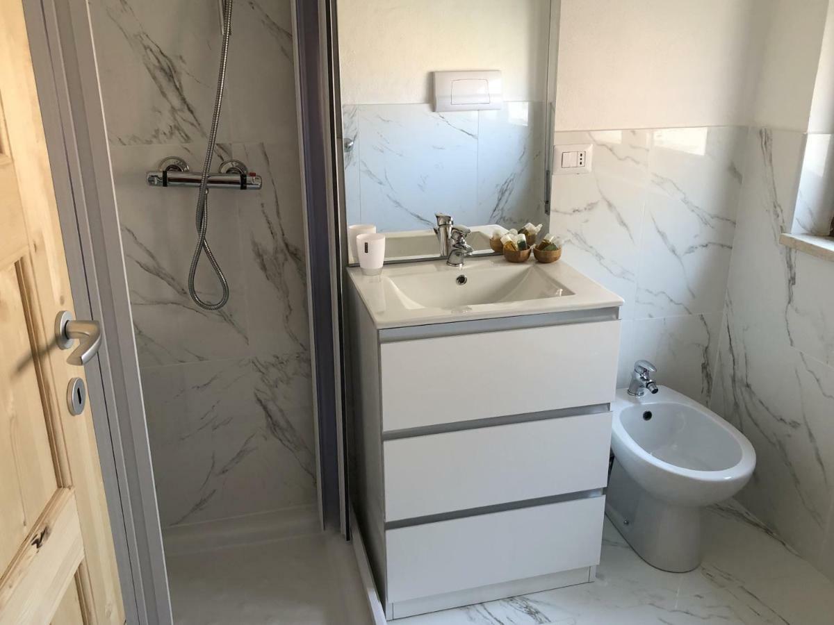 Les Chambres De Francoise Guest House Ольбия Экстерьер фото